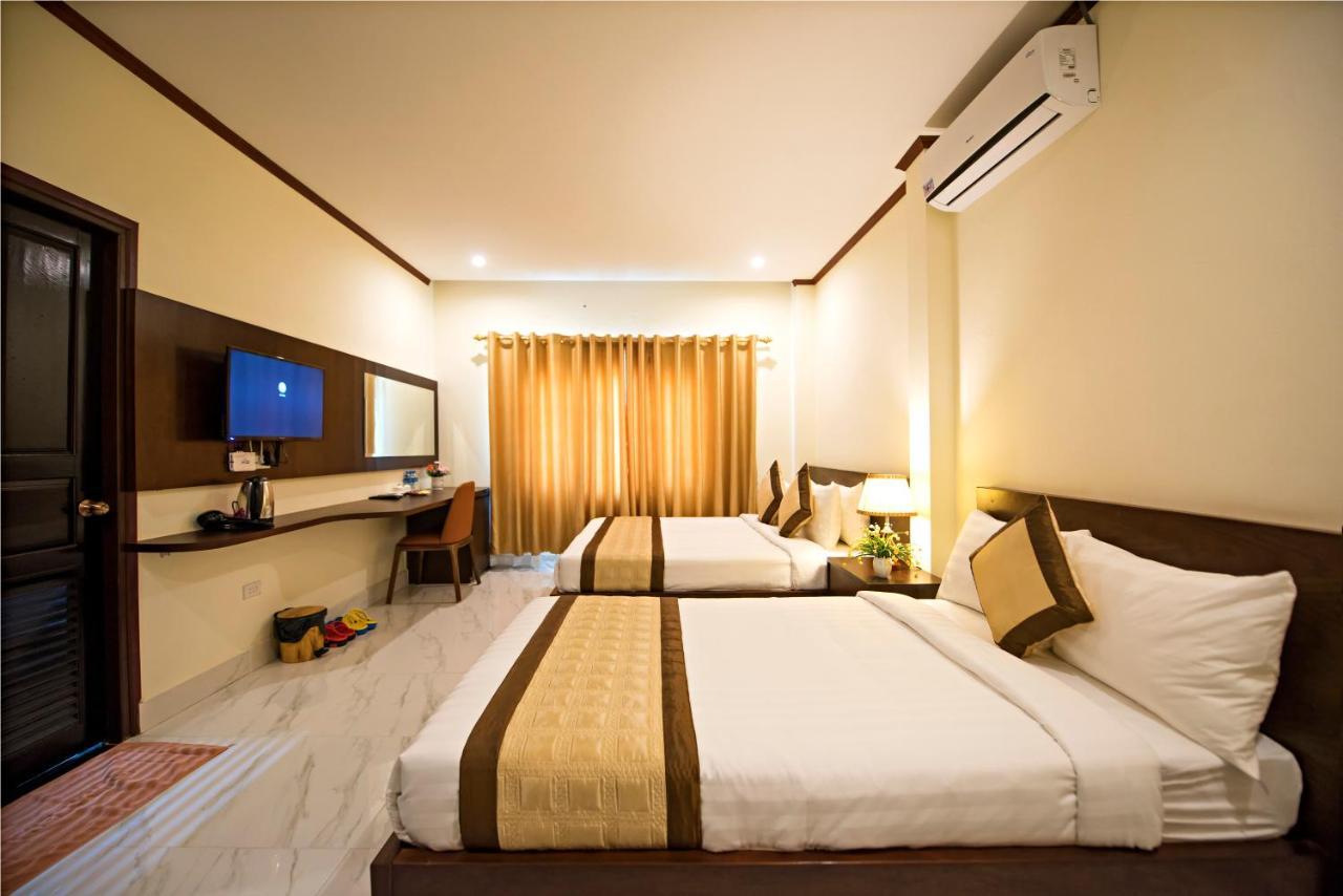Premier Vang Vieng Hotel Exterior photo