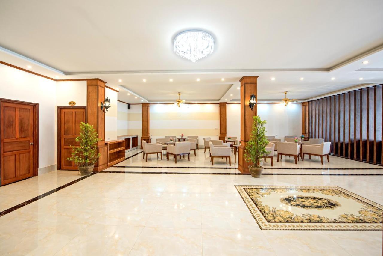 Premier Vang Vieng Hotel Exterior photo